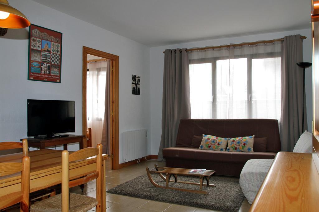Apartamentos Sapporo III Веля Екстериор снимка